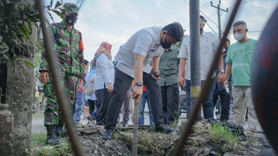 Ordered By Bobby Nasution, Public Works Agency Targets To Repair 60 Km Of Drainage This Year