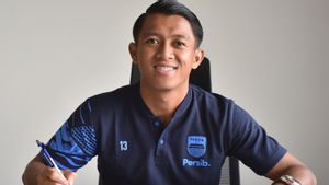 Dapat Kontrak Empat Musim dari Persib Bandung, Febri Hariyadi: Semoga Bisa Berkontribusi Lebih