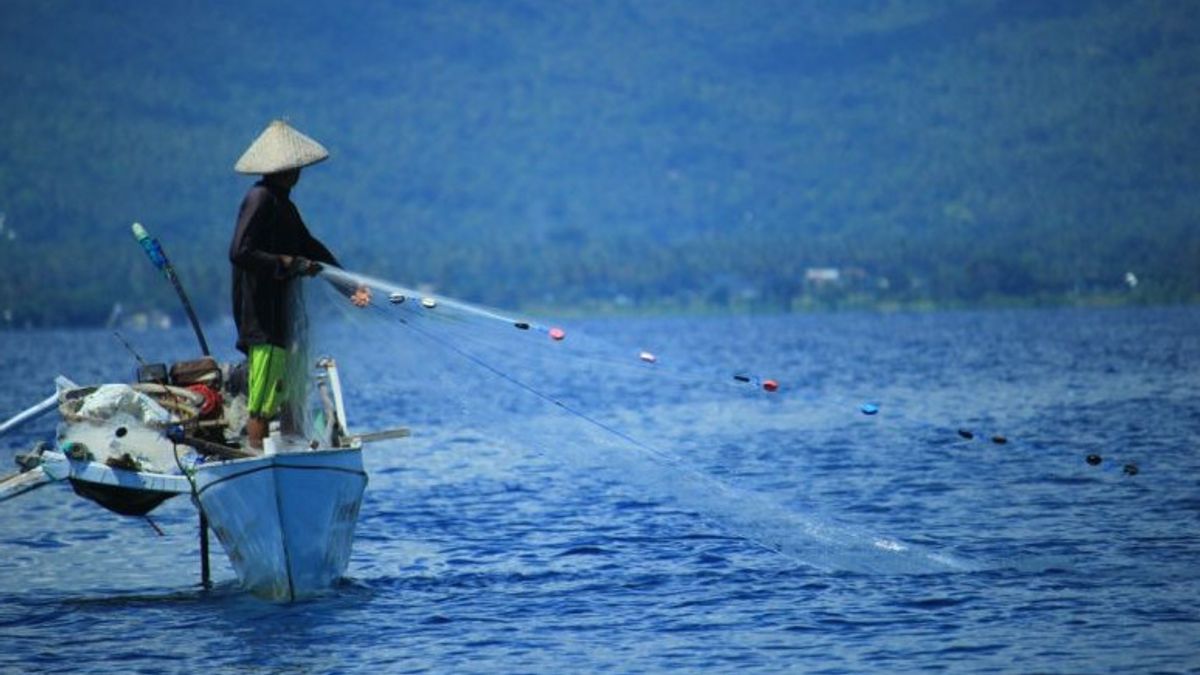 KKP يقول لا سفن أجنبية صيد الأسماك في المياه الوطنية