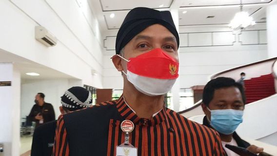 انتقادات متبادلة لكوادر PDIP ، يصر Ganjar Pranowo على الاستمرار في احترام Megawati: من الواضح أن Capres هو عمل السيدة Ketum