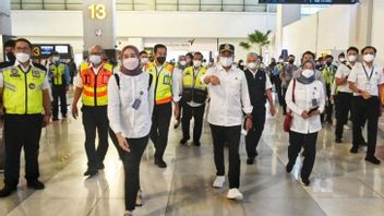 استعادة صناعة الطيران في إندونيسيا ، وزير النقل بودي كاريا يطلب تحسين التعاون مع اتحاد النقل الجوي الدولي