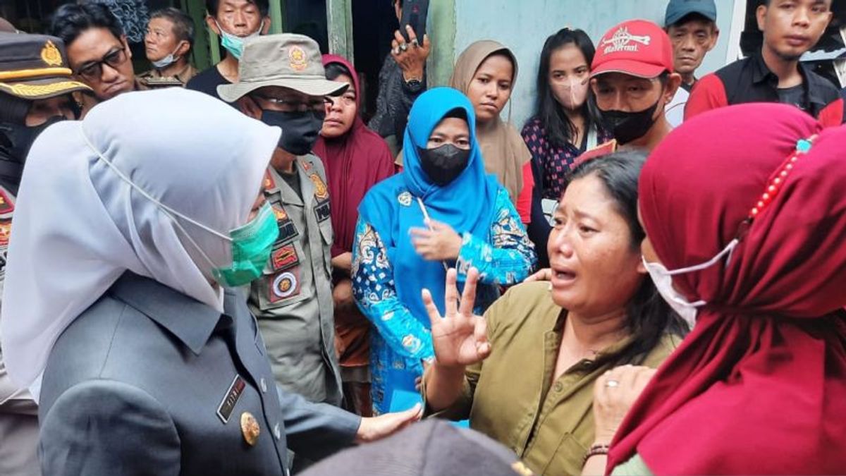 Wawako Palembang Datang ke Lokasi Kebakaran di Batu Ampar untuk Melihat Kondisi Masyarakat