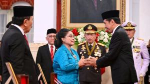 Begawan Budaya Diberi Tanda Kehormatan Jokowi: Siapa Sajakah Mereka?