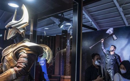 Menjajal Adegan Angkat Palu Thor di Marvel Exhibition, Berat Tidak?