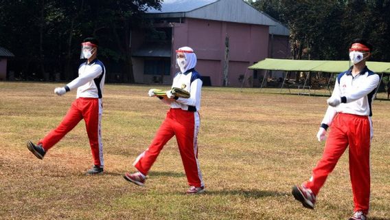 Paskibraka Berlatih dengan Protokol Ketat, Masing-Masing Jaga Jarak 2 Meter