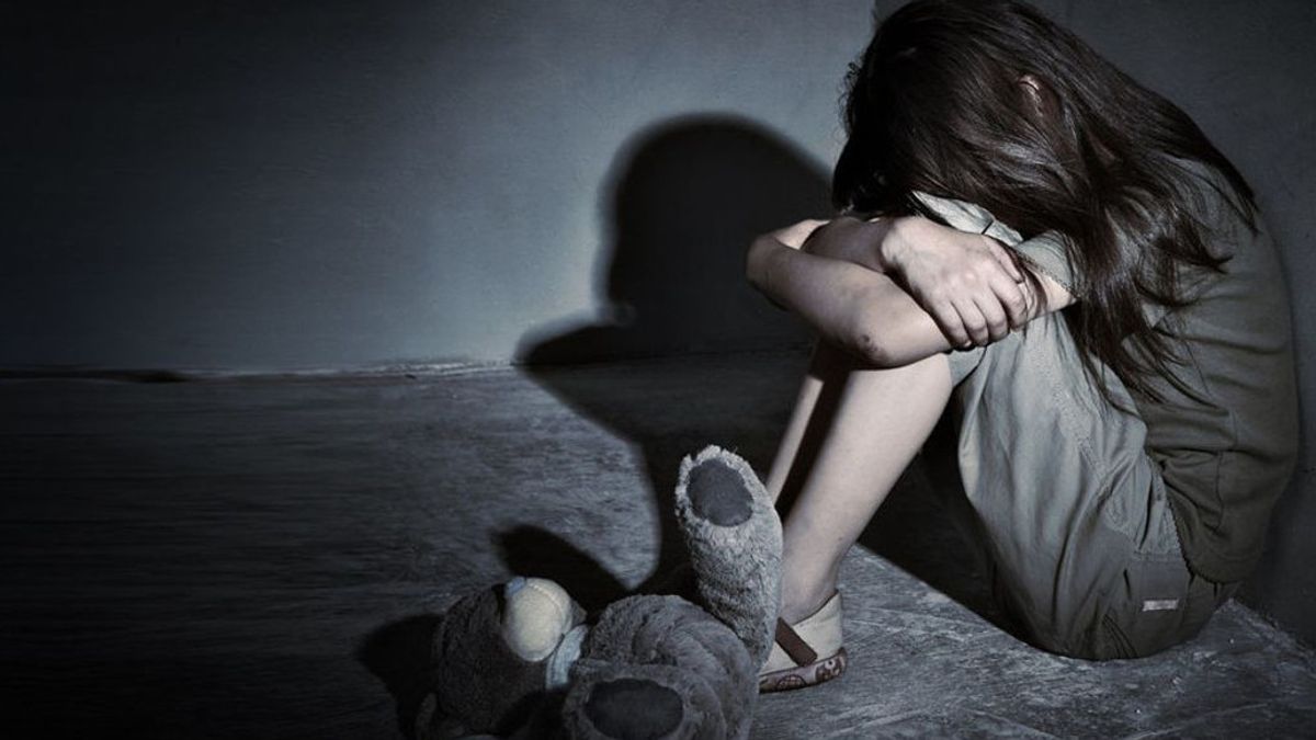 Police Arrest 4 Teenage Boys Who Raped 18-Year-Old Girl Who Was GIVEn Red Wine