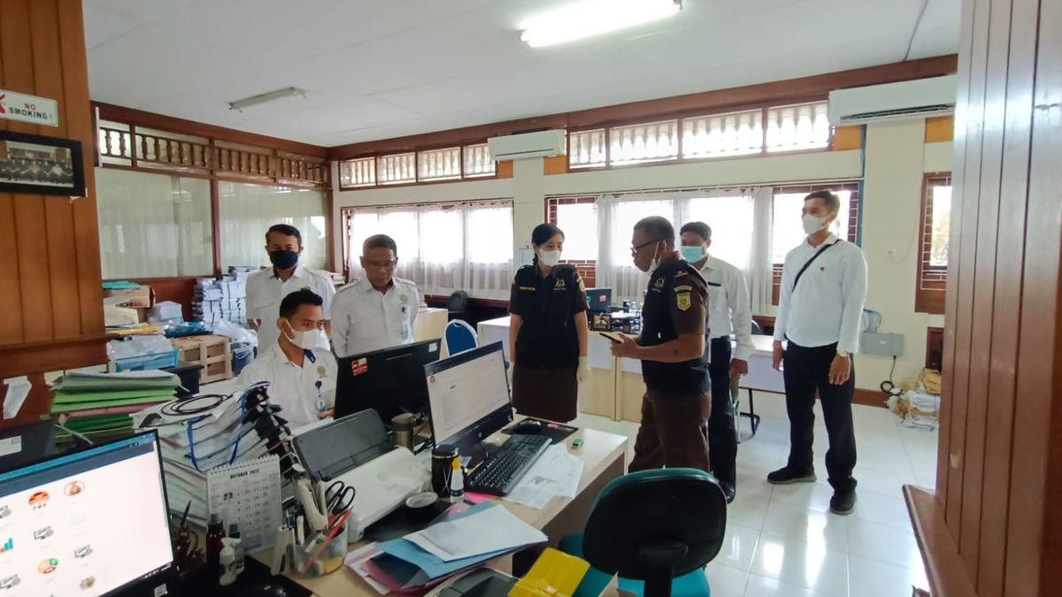 Kasus Dana SPI, Kejati Bali Geledah Rektorat Universitas Udayana