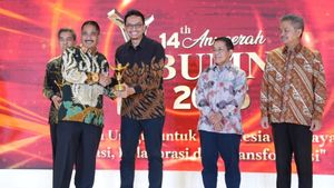 PTPP Raih Tiga Penghargaan di Anugerah BUMN 2025 dan Indonesia Best 50 CEO Awards