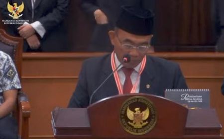 Jadi Menteri Pertama Bersaksi di Sidang MK, Muhadjir Beberkan Angka Kemiskinan Indonesia