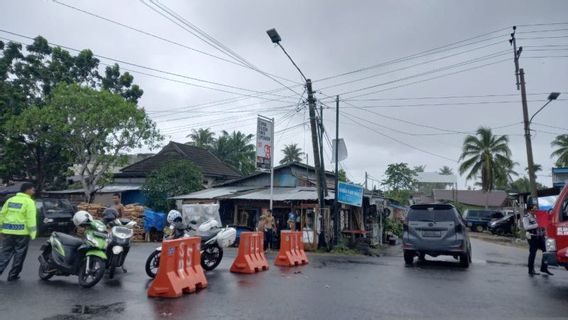  Banjir Setinggi 500 Cm, Polisi Tutup Jalan Lintas Provinsi di Bengkulu