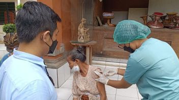 Puskesmas di Denpasar Jemput Bola Vaksinasi Booster Kedua Bagi ODGJ