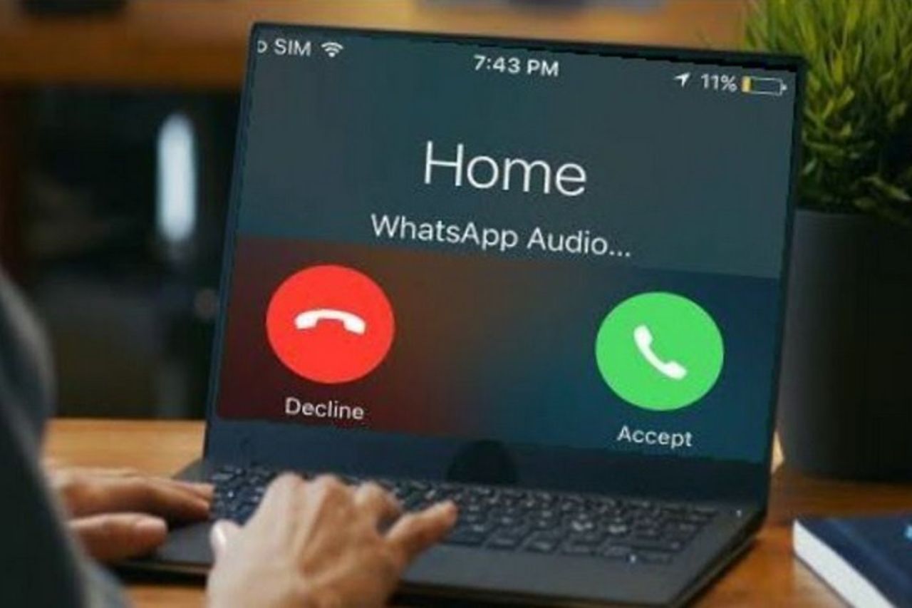 how to call using whatsapp on laptop