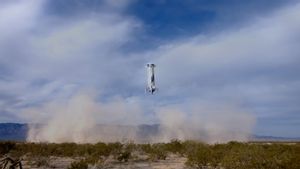 Sempat Gagal Terbang, Blue Origin Berhasil Luncurkan Misi New Shepard Ke-24