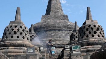 Développement De La Route à Péage Yogyakarta-Bawen Certainement Pas La Zone Du Temple De Borobudur « Serempet »