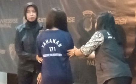 ‘Saya Sayang Suami’ Ungkap Melody Sharon di Depan Polisi Usai Tabrak Suaminya Kala Tepergok Selingkuh