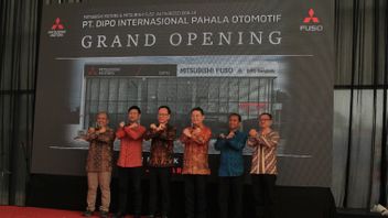 Mitsubishi Inaugurates New Dealer In Bengkulu, Presents With 3S Service