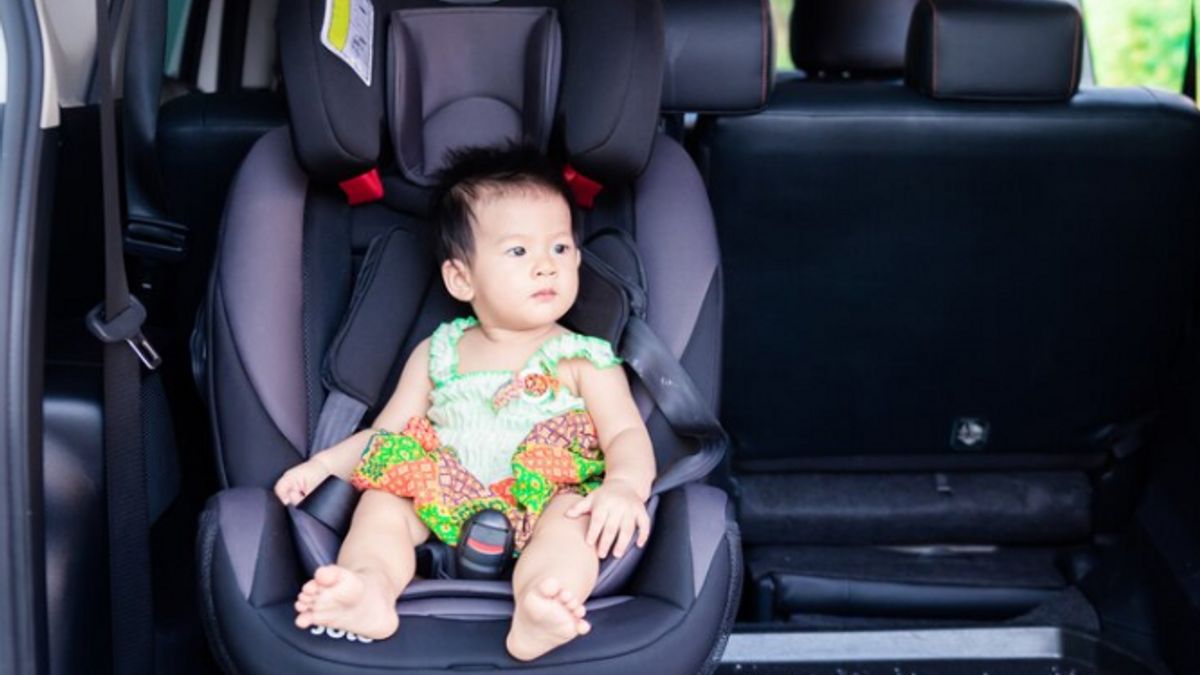Tips For Choosing A Comfortable And Safe Baby Car Seat For Babies, Driving Calmly