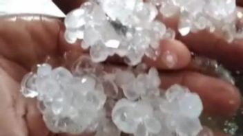 BMKG: The Potential For Hail Can Still Happen Until March-April