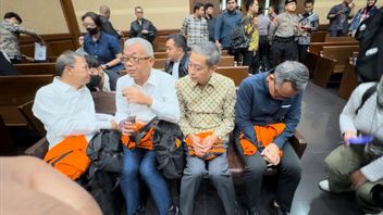 前劳工部长官员和工作人员被指控敲诈TKA代理人1.35亿盾;