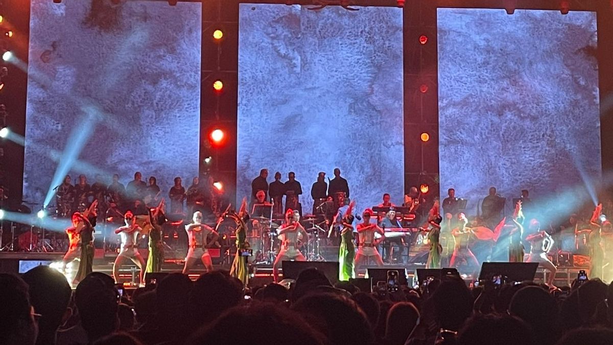 Magis! “Guruh Gipsy” Tampil Lagi Setelah 48 Tahun di Synchronize Fest 2025