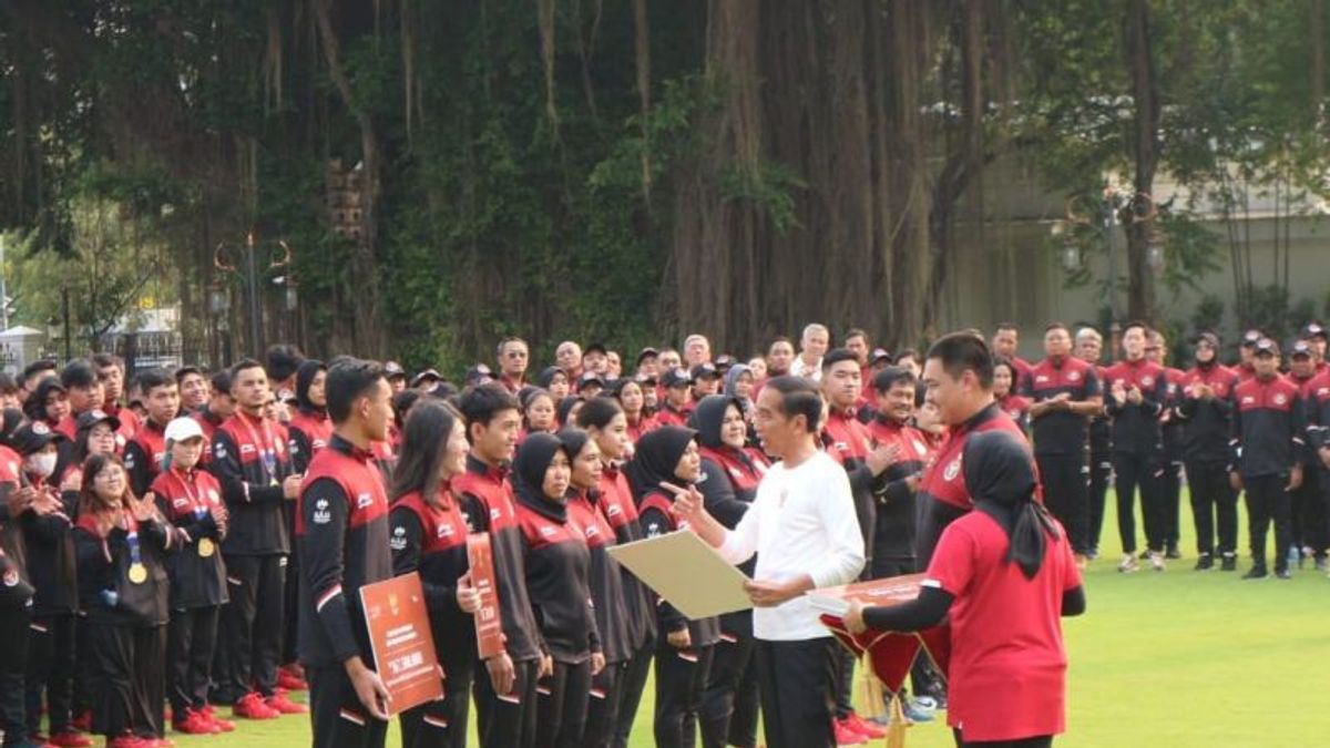 Disbursing Bonuses Of Up To IDR 289 Billion For 2023 SEA Games Medal Winners, President Jokowi: Don't Buy Red Onions