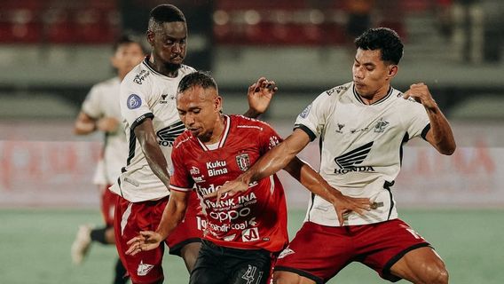 League 1 2024/2025 Results: Bali United Vs PSM 1-1, Colored Twice Goal Checks By VAR