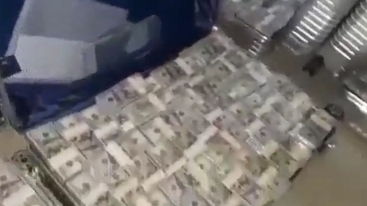 Dittipidsiber Buru Penyebar Video Hoaks Tumpukan Dolar di Dalam Banyak Koper yang Disebut Punya Ferdy Sambo