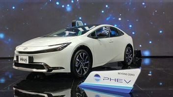 GIIAS 2024上的探视者,Prius PHEV 完整规格提示