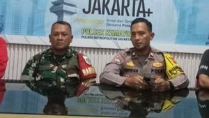 Komisi III DPR Minta Anggota Polisi-TNI yang Aniaya Pedagang Es Gabus Ditindak Tegas