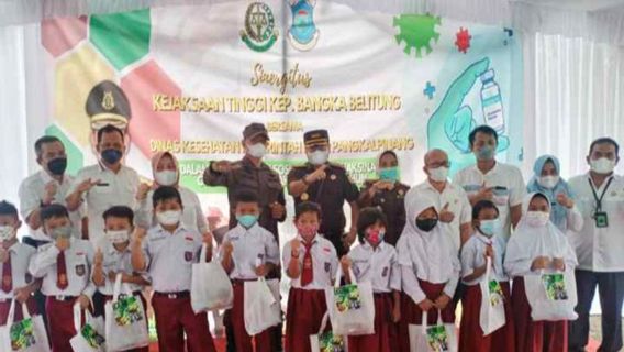 Kejati Babel Menggelar Vaksinasi COVID-19 bagi Anak-anak, Lindungi Siswa Laksanakan PTM