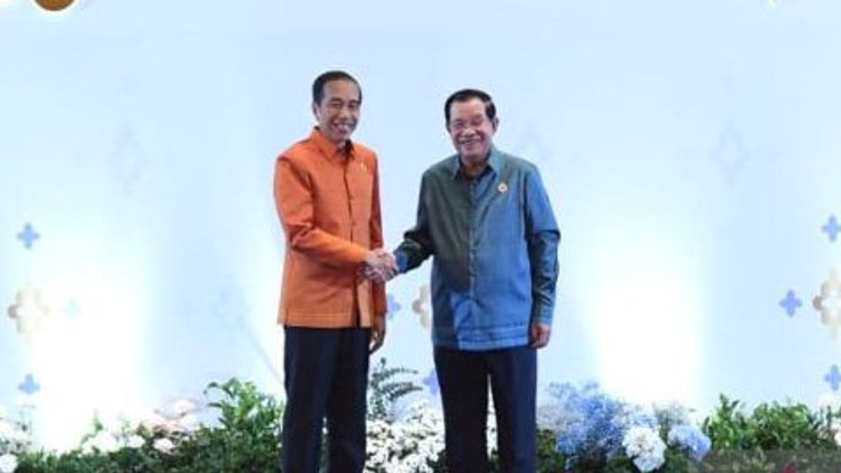 佐科威出席与柬埔寨总统共进晚餐