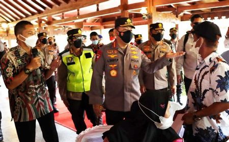 Kapolri Sigit Minta Percepatan Vaksinasi di Daerah Wisata