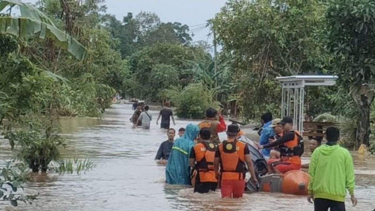 10 Warga Lampung Selatan Terdampak Banjir Berhasil Dievakuasi Tapi Masih Ada yang Hilang