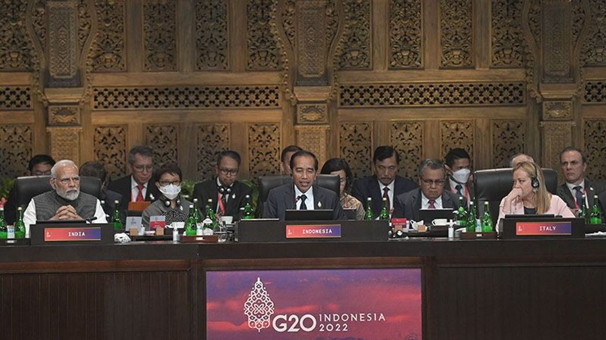 G20サミットの第2セッションの冒頭、ジョコウィは世界の健康問題を提起します