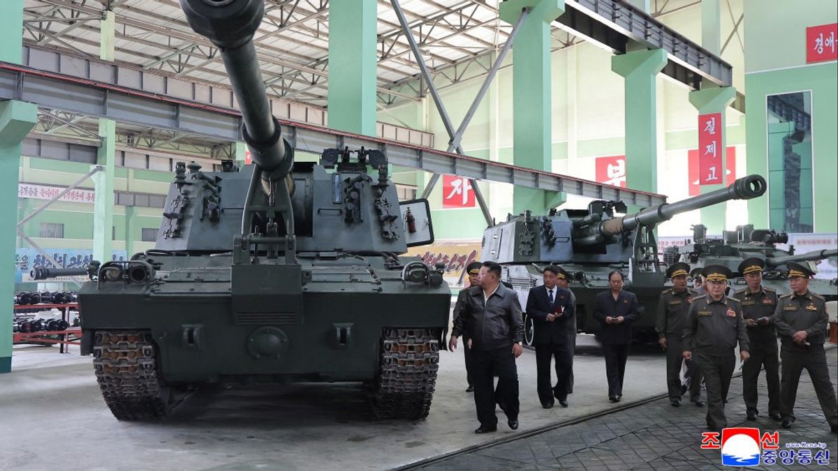 金正恩は北朝鮮製の155mm自走榴弾砲を称賛し、ソウルに到達できるか?
