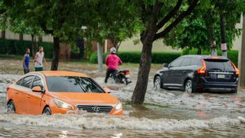 ニューヨークとニュージャージー州洪水、地下鉄路線の閉鎖