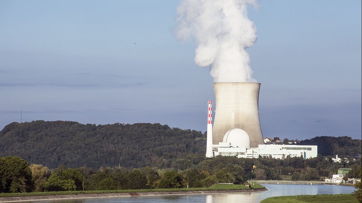 France's Strongest Nuclear Reactor In Normandy Finally Operates