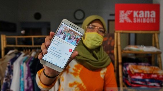 Media Sosial jadi Lapak Terbanyak UMKM Jualan <i>Online</i>, Bagaimana dengan <i>Marketplace</i>?