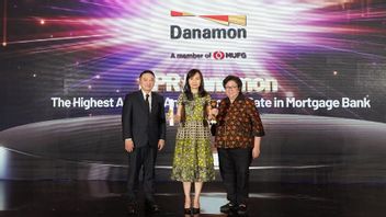 [PHOTO] Danamon Receives Award At The 2024 Indonesia Award Property