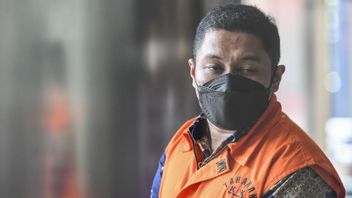 Usai Diperiksa KPK, Stepanus 'Makelar Kasus' Mengaku Tak Ada Orang Lain yang Bantu Azis Syamsuddin