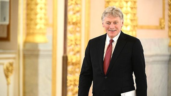 Le Kremlin qualifie les négociations avec l’Ukraine de manque de pertinence en ce moment, souligne le plan de paix du président Zelensky