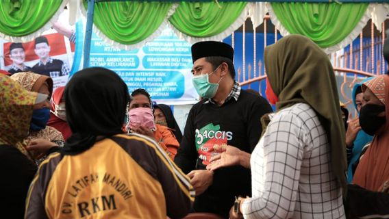 Pasang Foto JK Pose Tiga Jari, Ini Penjelasan Calon Wali Kota Makassar Deng Ical