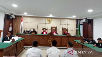 3名被告在Aceh Lhokseumawe Rusunawa公寓腐败案中被判处18个月监禁