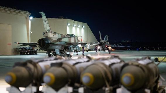 イスラエル、停戦未遂の中、ガザへの空襲を再開