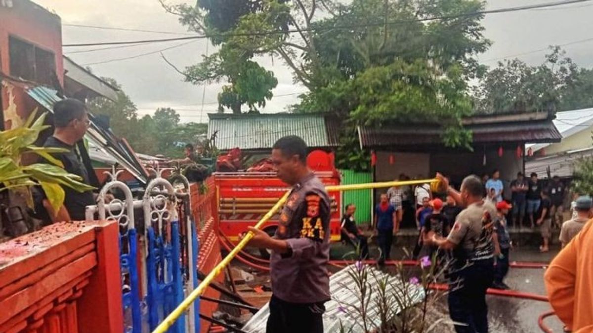 Incendie à Sirimau Ambon, 1 personne tuée par un incendie dans le poteau de câble