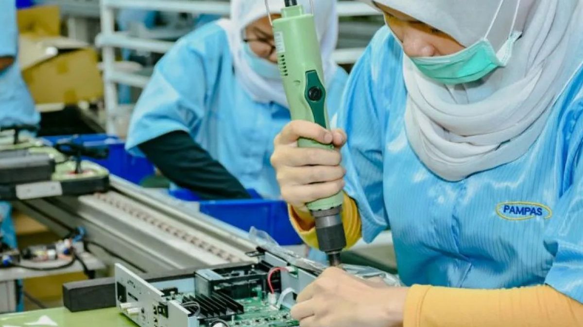 Ekonom: Indonesia Perlu Perkuat Diversifikasi Ekspor untuk Hadapi Tarif Trump