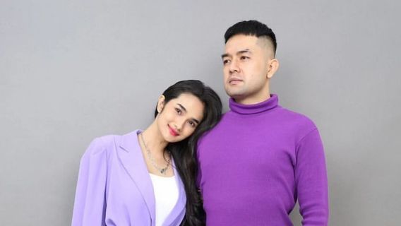 Revand Narya Bantah Cerai dari Faby Marcelia karena Selingkuh