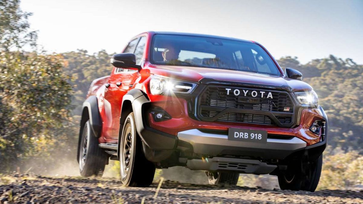 Hilux GR Sport, pikap Tangguh Bertenaga dari Toyota untuk Pasar Australia