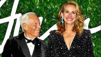 Julia Belgique à Victoria Beckam pleurent le décès de Giorgio Armani