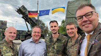 Le service militaire sélectif renforcera les défenses par l'Allemagne